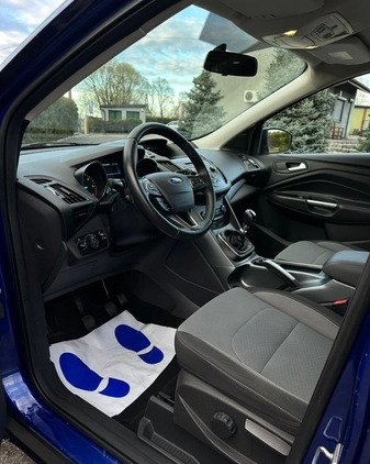 Ford Kuga cena 58000 przebieg: 191000, rok produkcji 2016 z Poręba małe 352